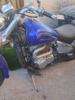 2001 Suzuki Marauder