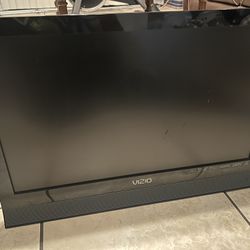 Vizio Flatscreen 24inch