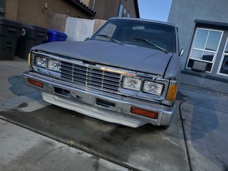 1986 Nissan 720