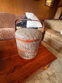 Wicker suitcase and basket set