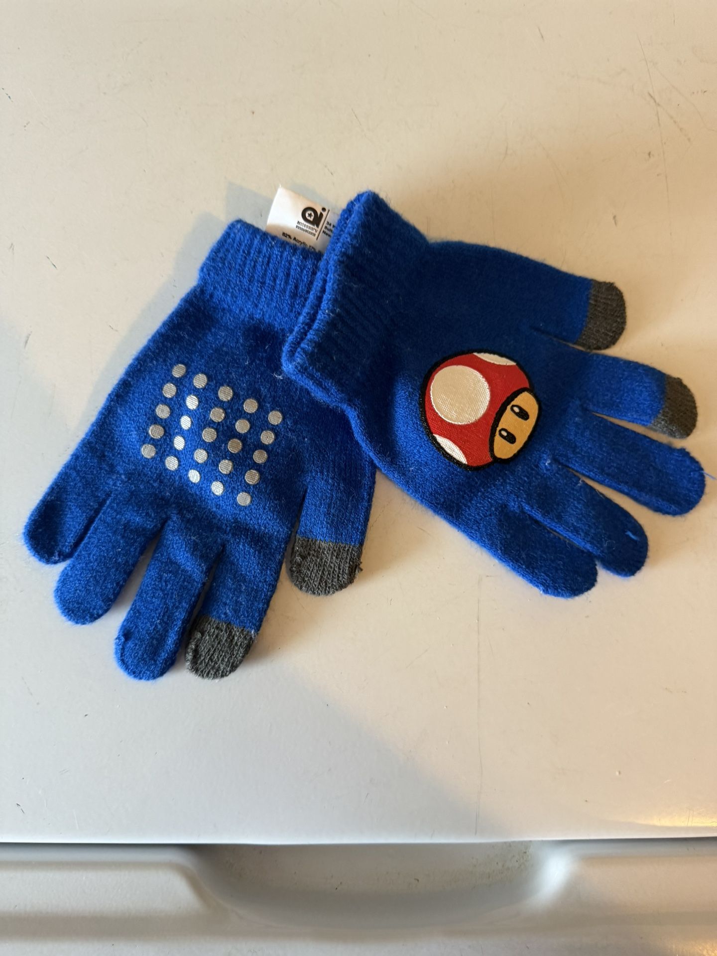 Kids Super Mario Toad Gloves