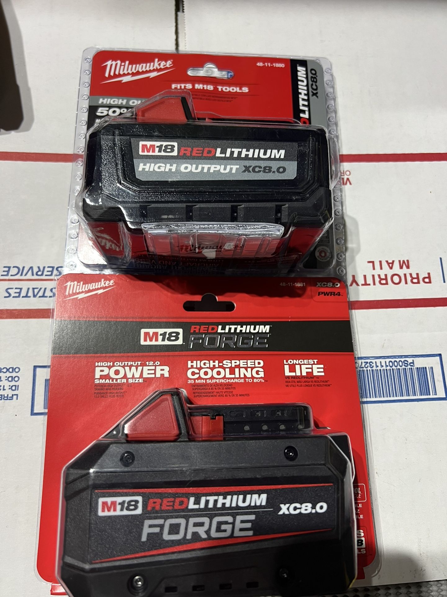 Milwaukee M18 18V Lithium-Ion REDLITHIUM FORGE XC 8.0 Ah Battery Pack