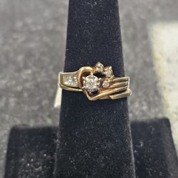 *On Sale* 10kt YG Diamond Wedding Set. (C-5) SIZE 7. TDW: .10ct ASK FOR RYAN. #4(contact info removed)372-02