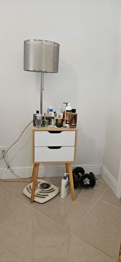 Nightstand and standing lamp