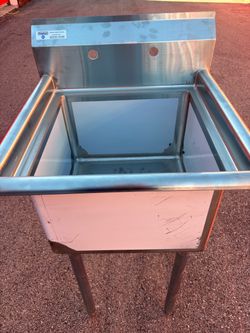 Brand New Stainless Steel Commercial Sink – 23.5” x 23.5”