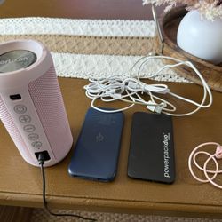 Speaker And Chargers 