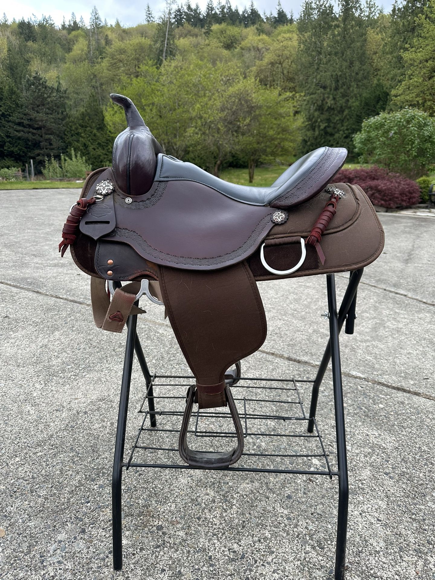 Circle Y Western Cordura Trail Saddle 16”