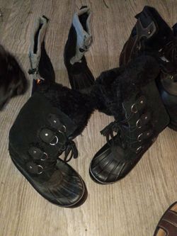 Women's snow boots fox fur