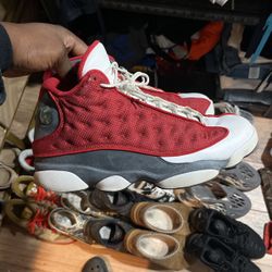 Jordan 13’s red, white and gray
