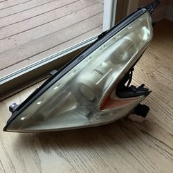 2013 Nissan 370z Driver-side Headlight