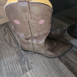 Girl Boots Size 4