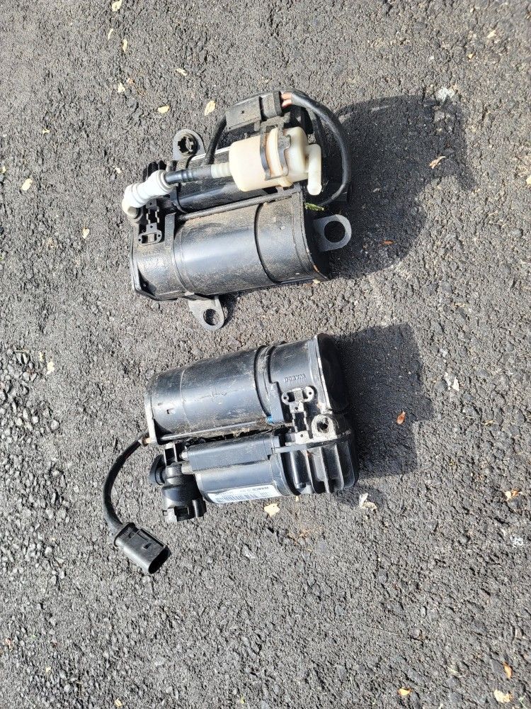 05 JAGUAR XJ-8 SUSPENSION PUMP