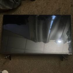 VIZIO 27" Smart TV (Black)