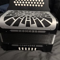 Accordion hohner Compadre