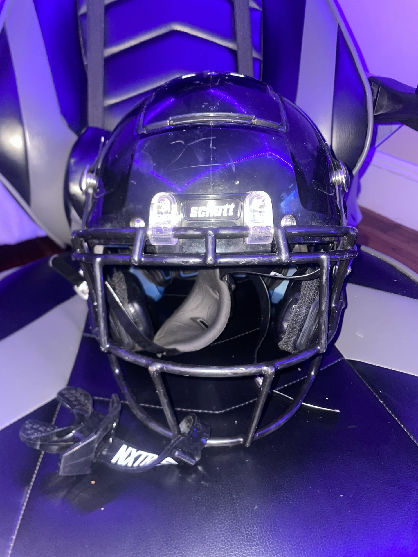 black f7 medium 