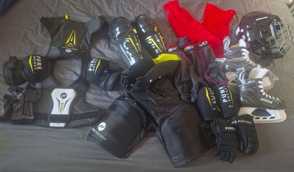 YOUTH HOCKEY GEAR SET
