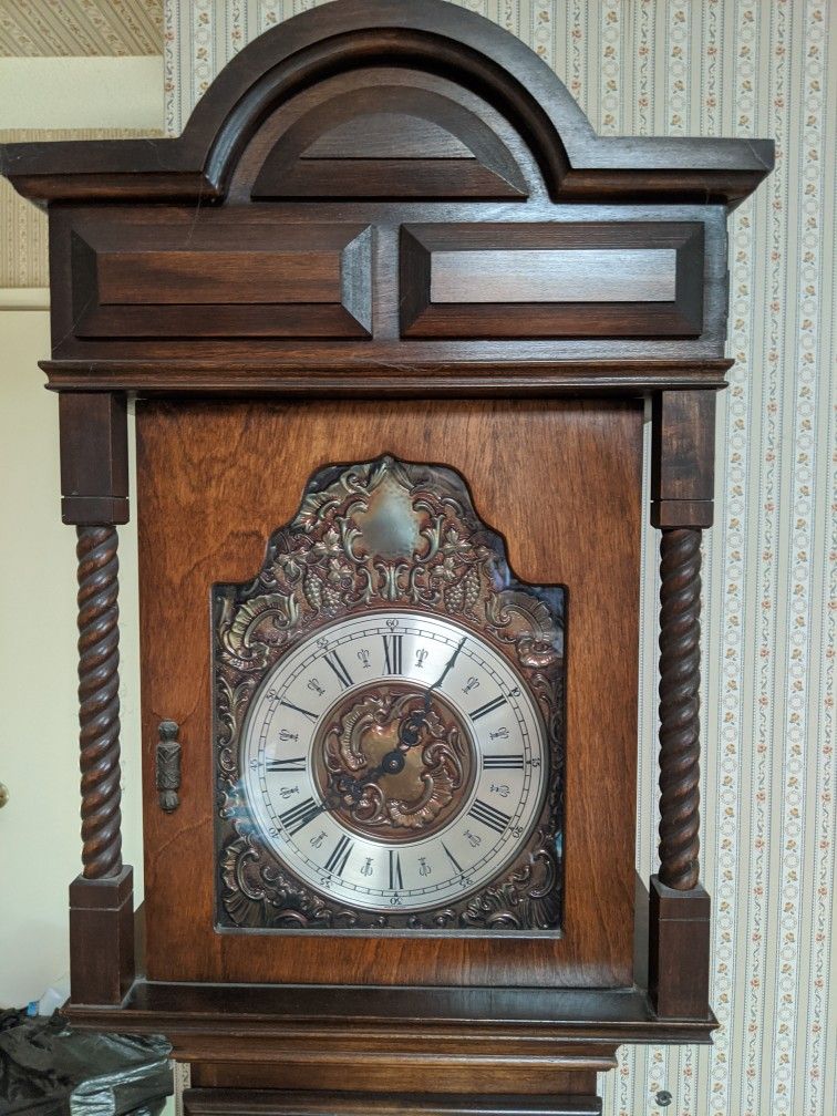 Grandfather clock Not Working Needs Tune Up