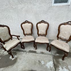 Vintage Wooden Dining Chairs – Set of 4 (Carved, Upholstered)