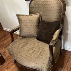 Beautiful Accent Brown Chair With Pillows 