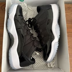 Jordan 11 Low Top Space Jams