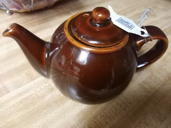London Pottery Teapot 