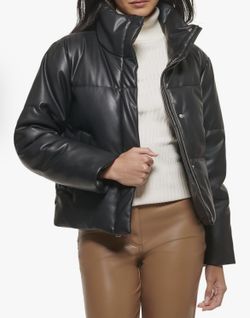 Levi’s Woman Faux Leather Puffer NWT Sz L Black
