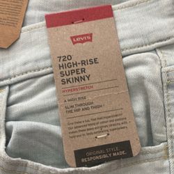 Levi’s 