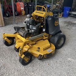 Hustler Standup 60 Inch Cut Mower