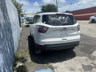 2017-19 Ford Escape Parts