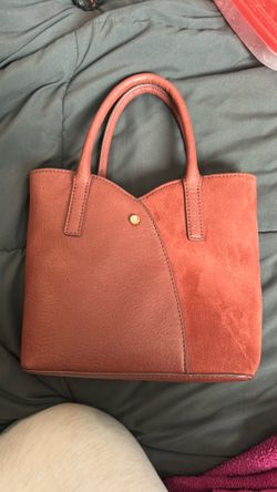 Hand bag