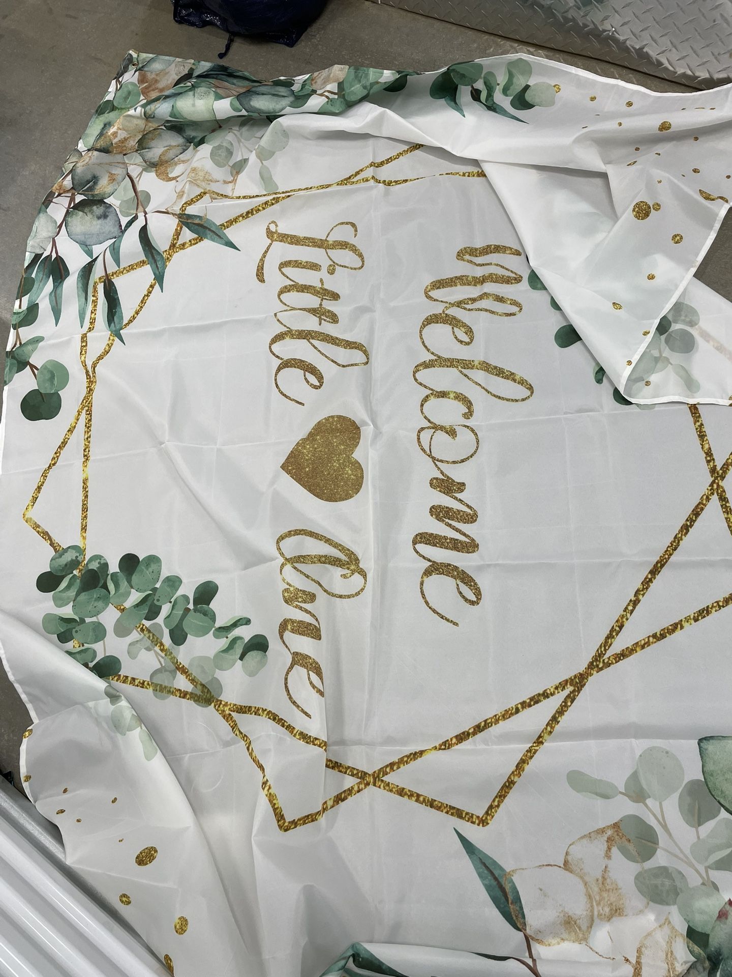Green And Gold Baby Shower Decor