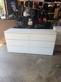 White 6-Drawer Double Dresser