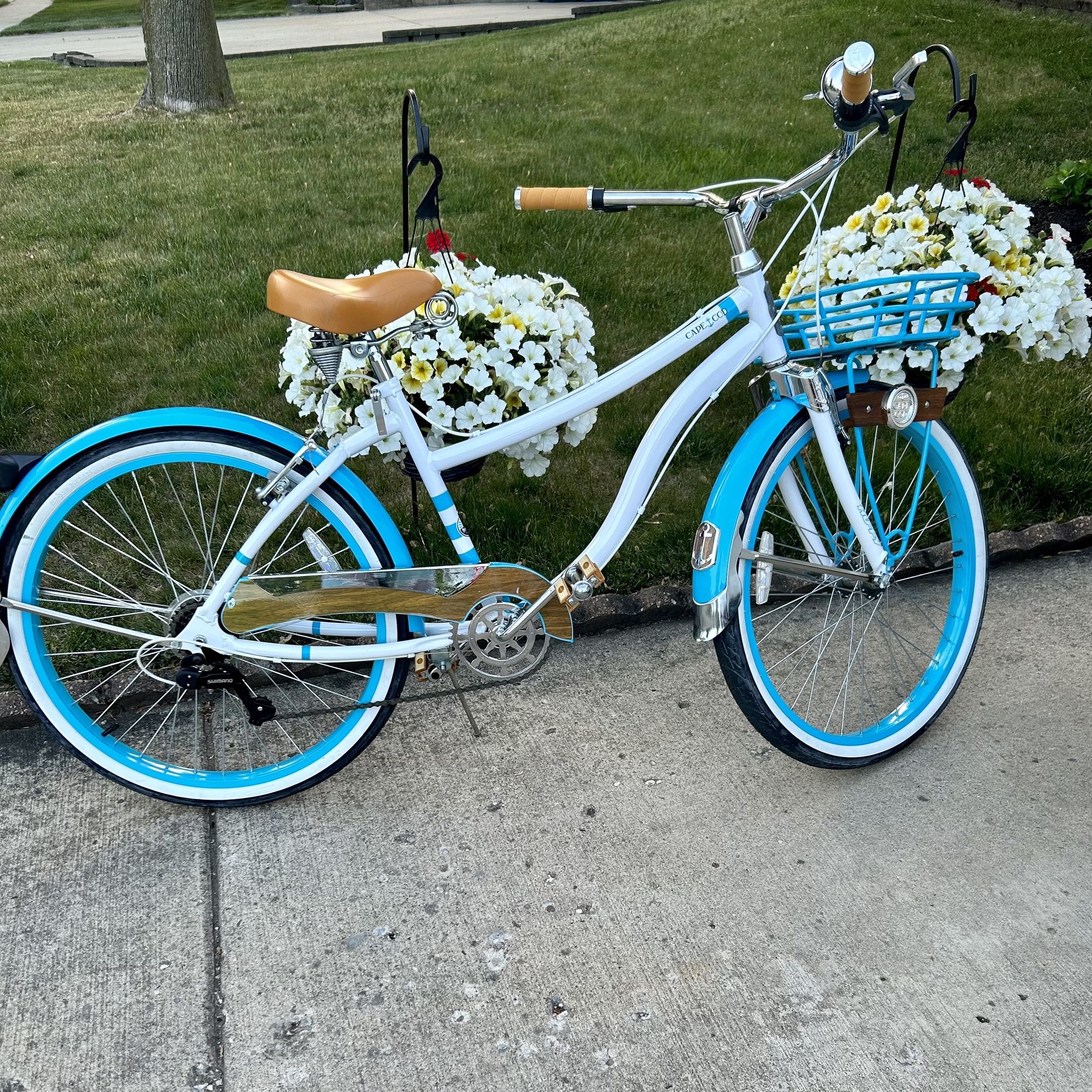 CAPE COD Bicycle. Brand New Bike Ready For Use. Blue. With Front Basket 🧺. Super Soft Drive.