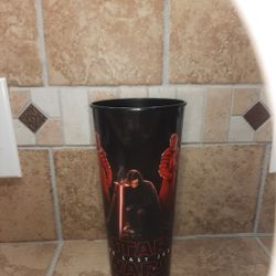 Star Wars : The Last Jedi RARE Cinema Cup Collectable 