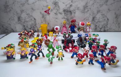 66 PCS Super Mario Bros and Super Nintendo Action Figures Toys and Accessories