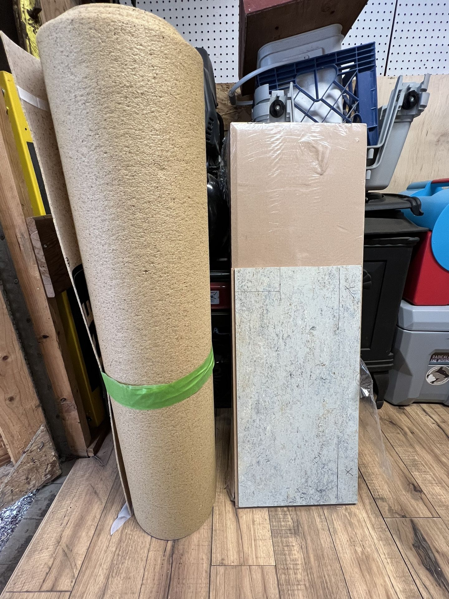 Forbo Cinch Loc flooring - Seashell UNOPENED BOX