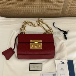 Authentic Gucci Cross Body Chain Bag