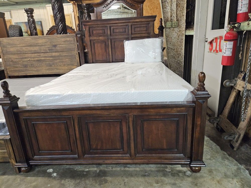 Cama Queen Con Colchones