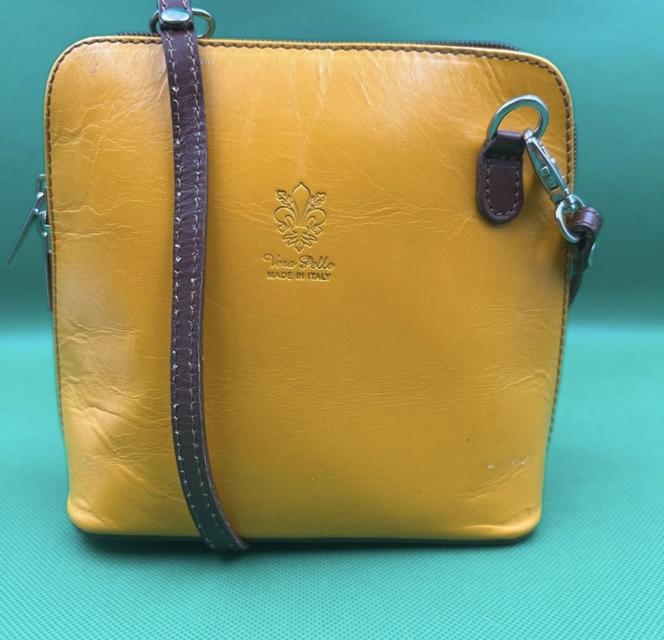Vera Pelle Yellow and Brown Crossbody Bag with Structured Design