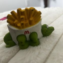Vintage 1996 McDonald’s Happy Meal Toy – French Fries Turtle Figure – McDonaldland Collectible B9