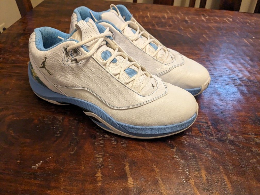 Size 13 Air Jordan Dentro Lows White And UNC Blue