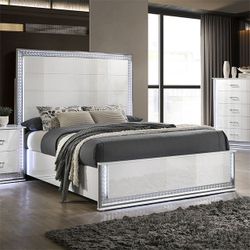Brand new white lacquer queen platform bedframe