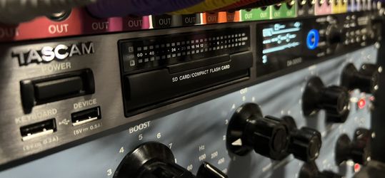 Pro Studio Gear (equipment)