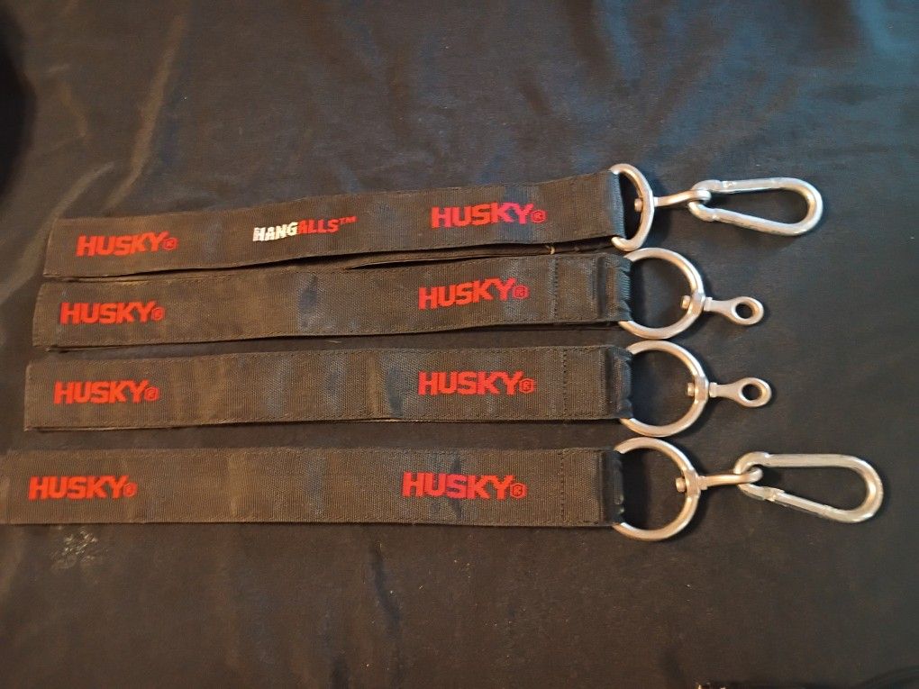 4 Husky Hangalls 18"
