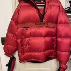 Burberry Pullover Puffer Coat 