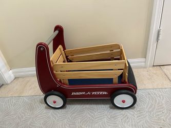 Radio Flyer Classic Walker Wagon