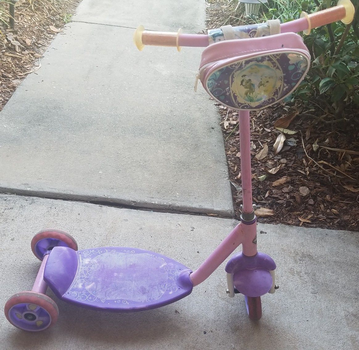 Disney princess scooter