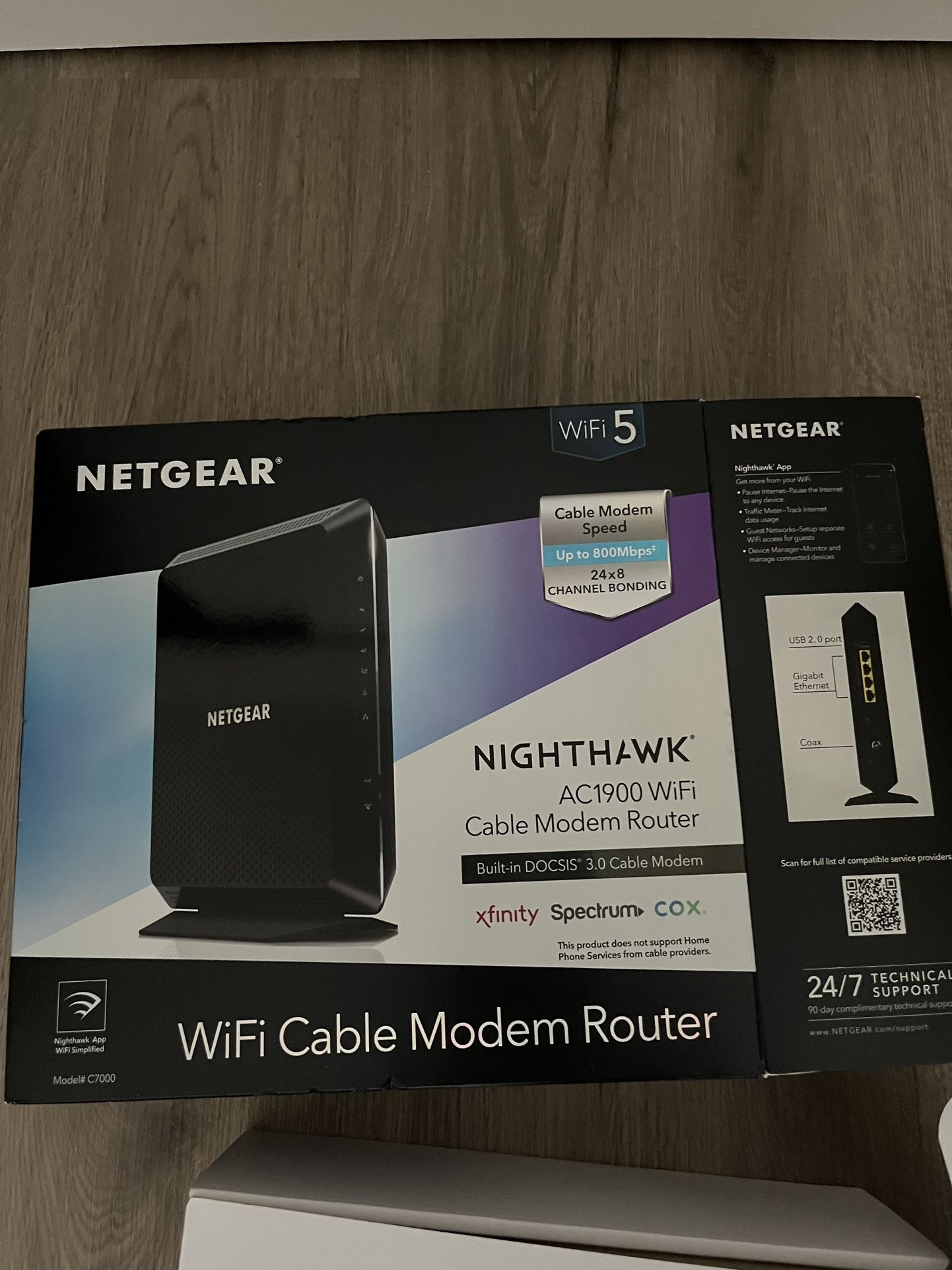 NetGear Nighthawk Ac1900