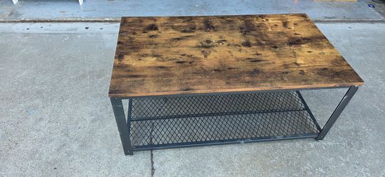 Coffee table 42x24x18"