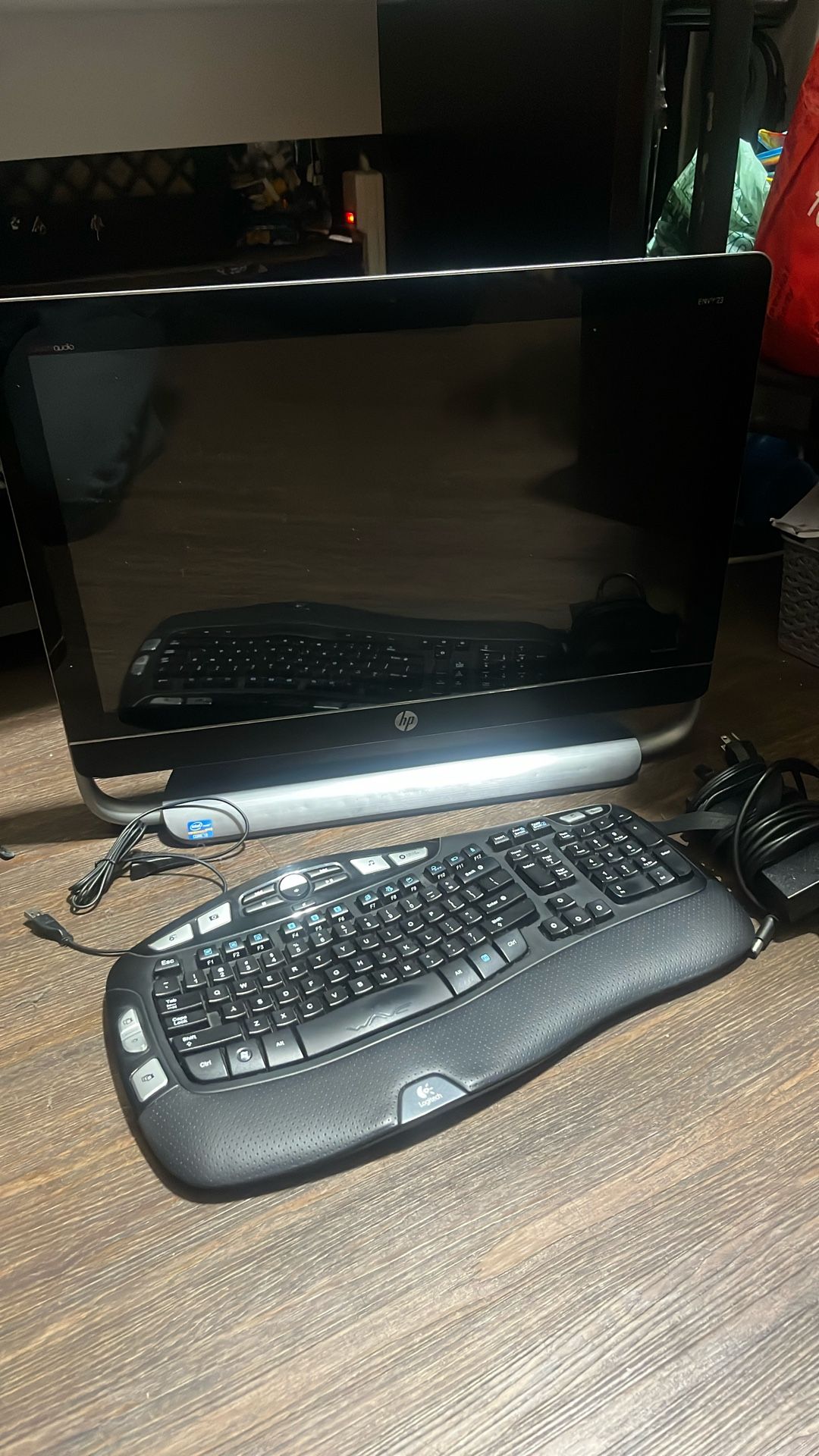 HP envy 23 Touch Smart
